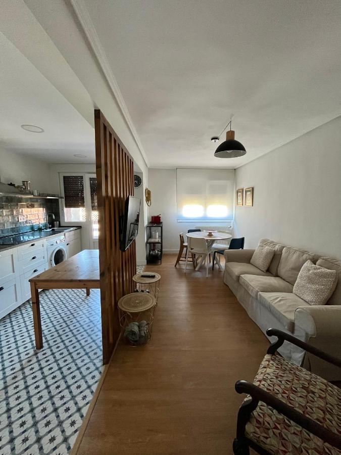 Apartment For 4 In Casa Natalia No Elevator Leioa